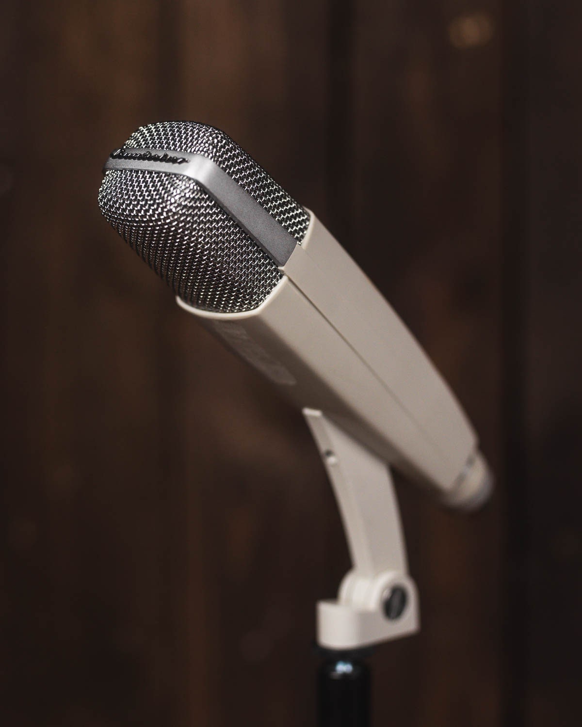 SENNHEISER　MD421-U-4 中古　11/17まで！再出品無し。 ☆Vintage！ SENNHEISER MD421-U-4 クジラ Made in Germany 中古☆